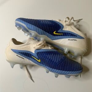 Nike Phantom Cleats - Blue and Cream